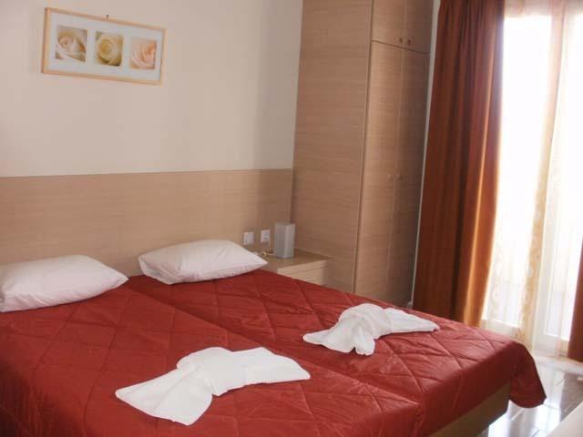 Amfitrion Hotel Agios Konstantinos  Quarto foto